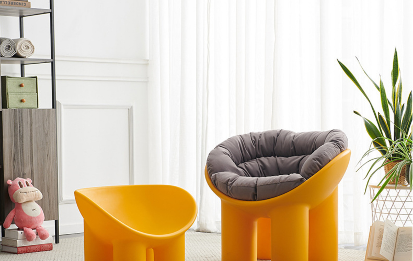 工厂家网红大象脚椅北欧休闲椅pe塑料成人大象腿椅