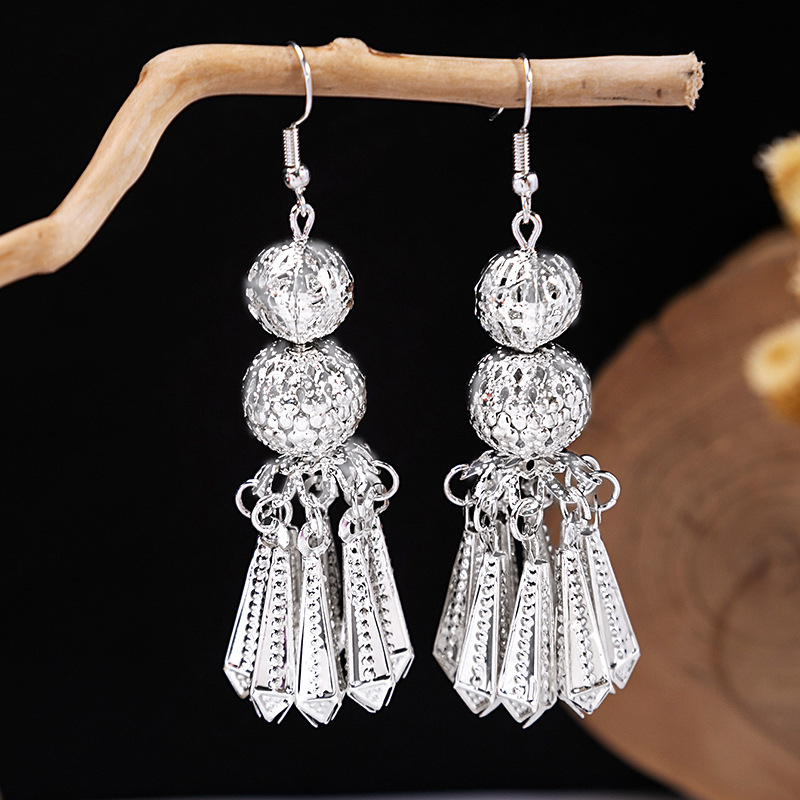 Retro Miao Silver Minority Ethnic Style Earrings Personalized Bohemian Flower Earrings Long Fringe Earrings