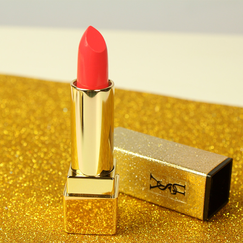 国货网红同款小金条抖音口红不易掉色滋润保湿不沾杯学生可爱唇膏
