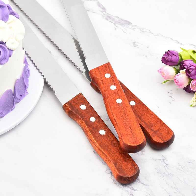 Hz415 Stainless Steel Butter Knife Baking Decoration Tool Cake Palette Knife Curved Pie Knife Cake Spatula with Wooden Handle