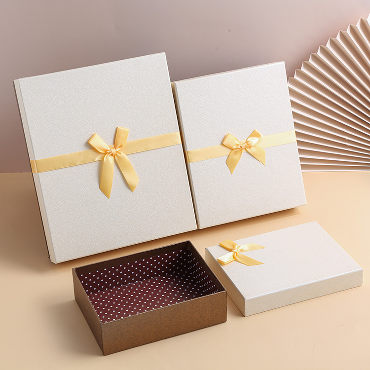创意生日礼物盒子批发 相框礼品盒子 精美围巾包装树叶盒空盒小号