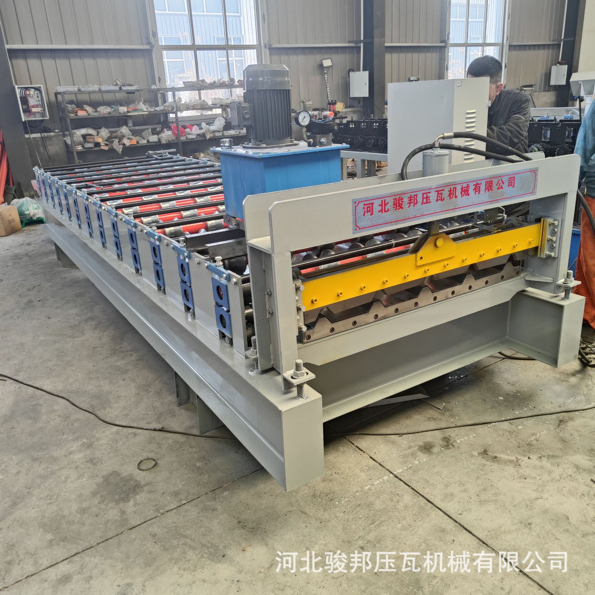 冷弯成型压瓦机980保温板顶板瓦机彩钢瓦机