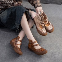上海杰骤2024夏季新款复古魔术贴凉鞋镂空透气时尚舒适设计感女鞋