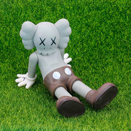 实心pvc卡通考斯手办模型 网红潮流车载公仔手机支架景品蛋糕摆件