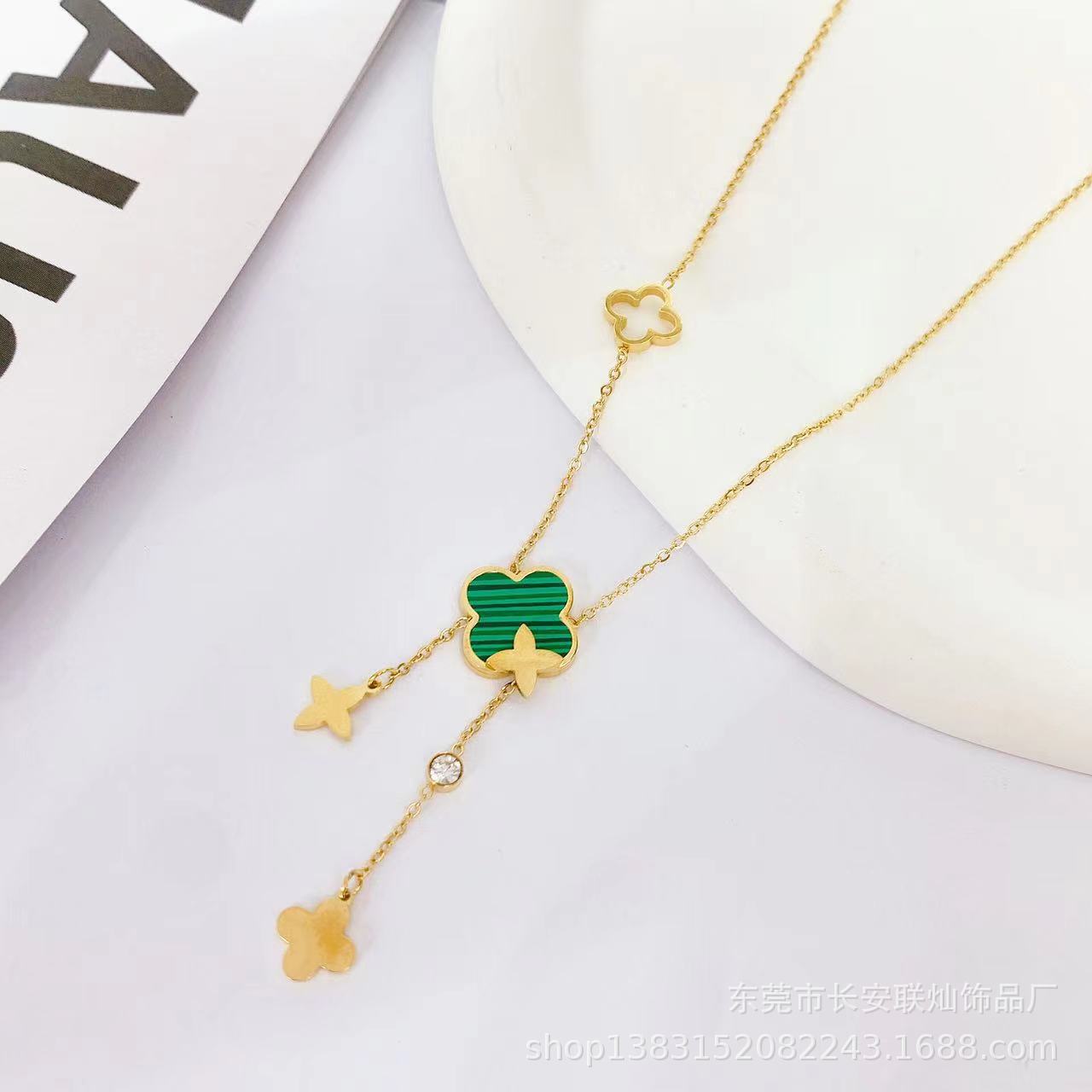 Korean Style Simple Clover Tassel Titanium Steel Necklace New Accessories Elegant Thick 18K Gold Plating Clover Pendant Lock