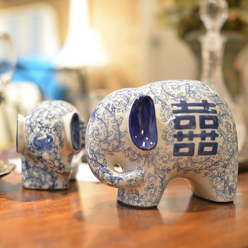 景德镇陶瓷青花雕塑动物福字喜字大象小象摆设品一对家居玄关摆件
