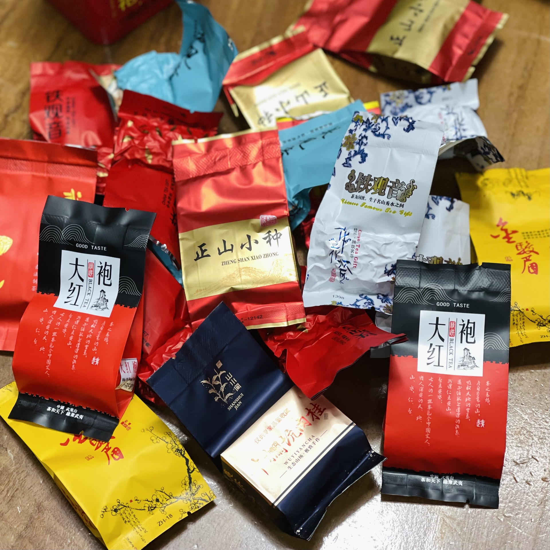 独立小包茶叶批发袋装乌龙茶铁观音大红袍小种金骏眉红茶单包新茶