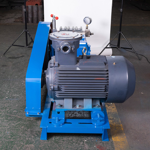 现货卧式三柱塞往复泵 高压往复泵 石油化工泵体机械高压泵往复泵