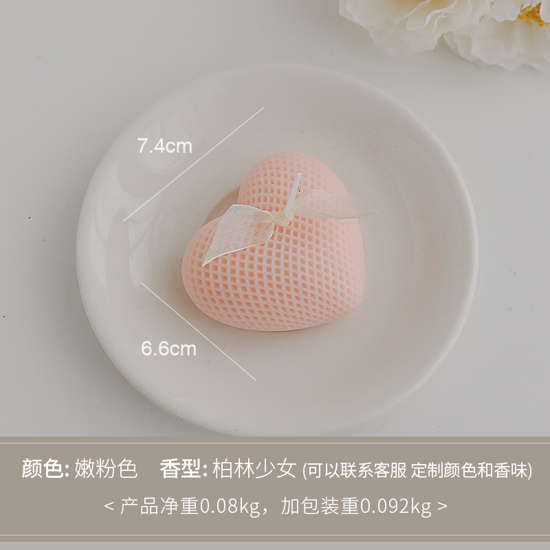 Heart-Shaped Aromatherapy Candle with Hand Gift Valentine's Day Gift Wholesale Handmade Wedding Ceremony Layout Qixi Red Love Candle