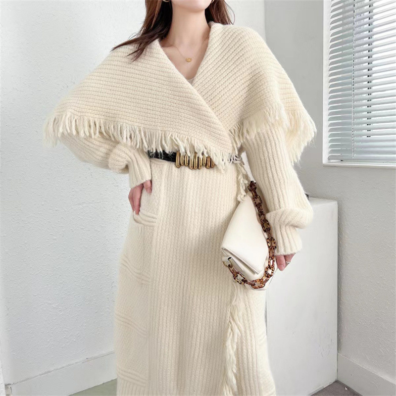 韩版纯色毛衣披肩斗篷女2023秋季新款慵懒风流苏长款针织开衫外套