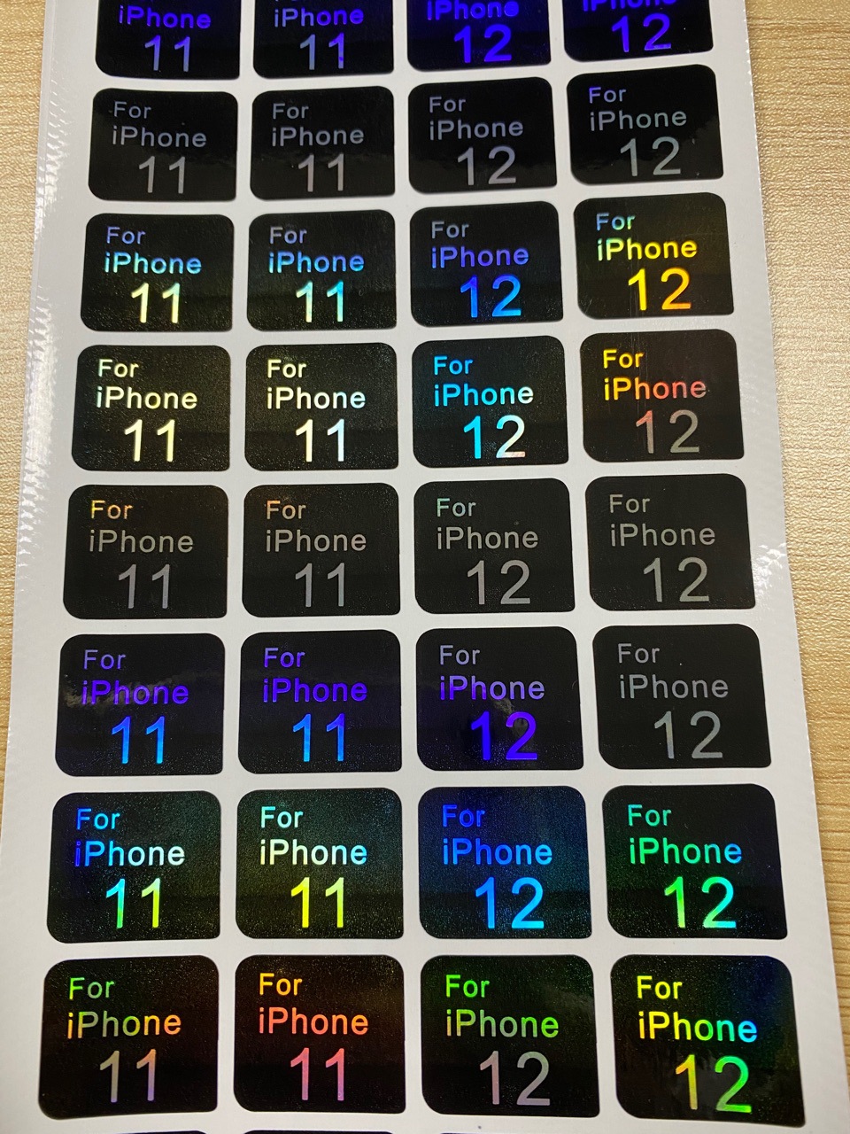 5万个雪花镭射标打印苹果三星华为型号标打印手机壳手机屏型号标签
