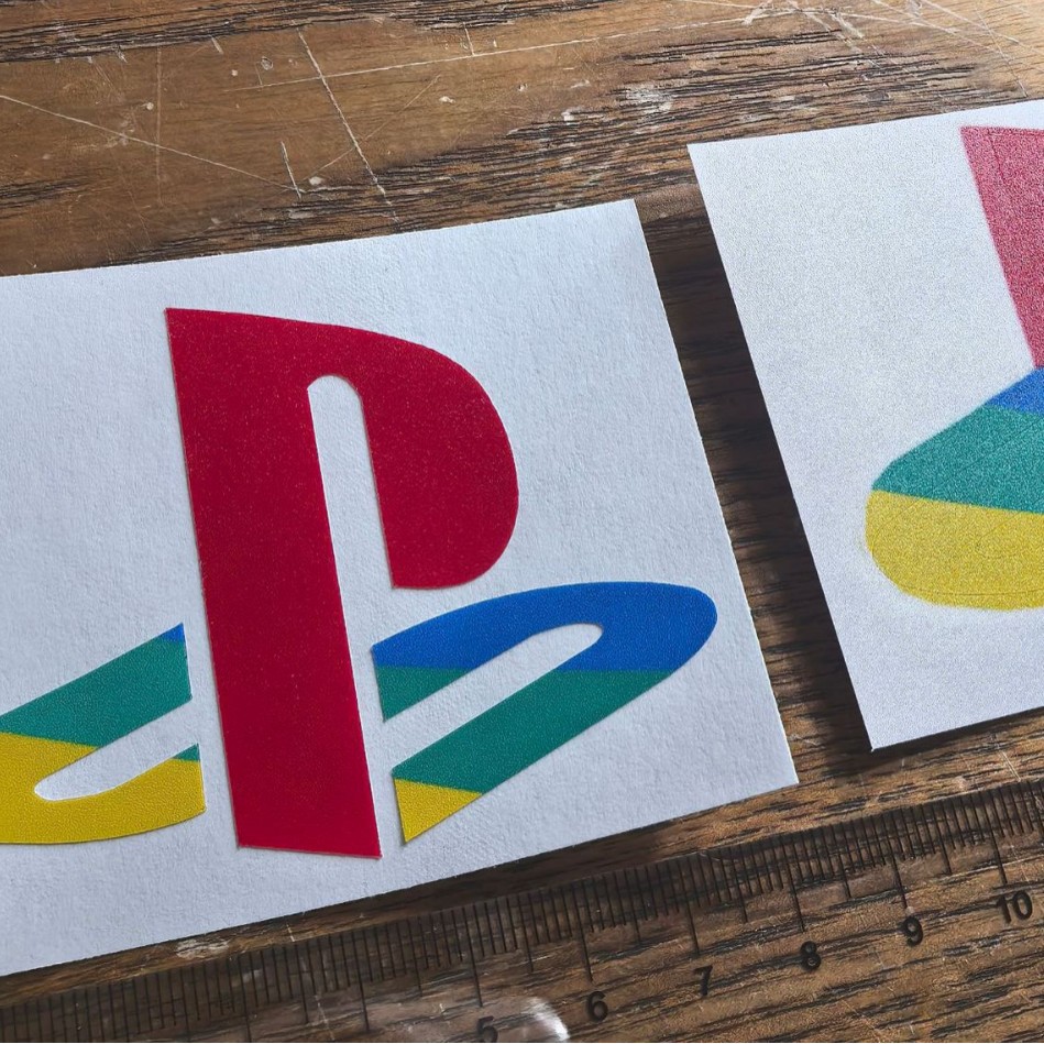 ps5 logo标识贴 中性盖子贴纸 不是贴盖子里面 镂空 outside skin