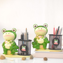 网红社会蛙卡通树脂收纳儿童笔筒摆件毕业学生礼物办公室青蛙卖仔