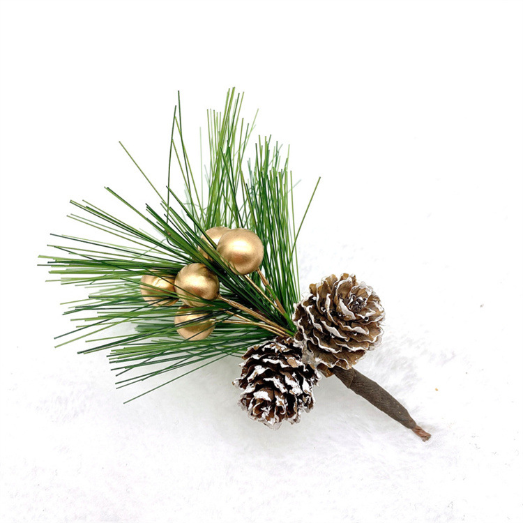 圣诞节装扮仿真松树枝摆件 圣诞树挂件松针铃铛松球蛋糕装饰插件