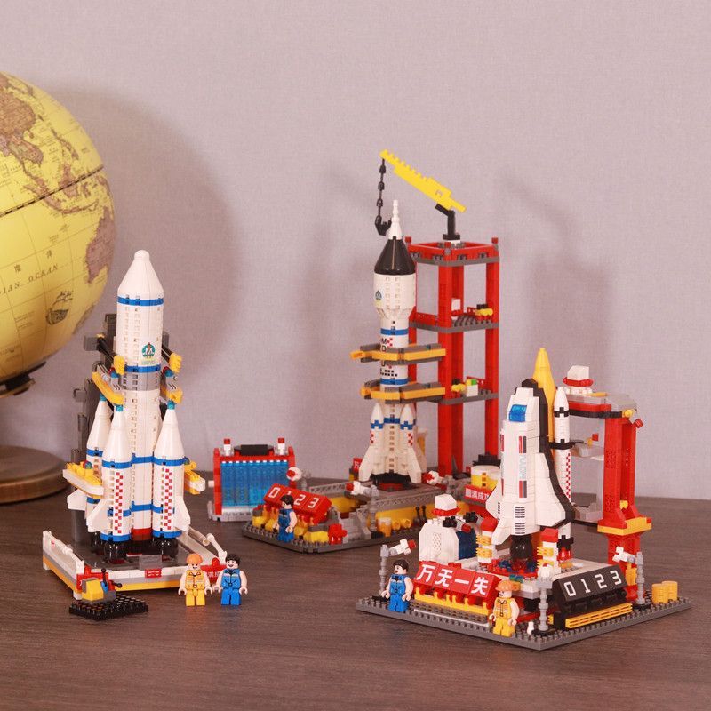 中国太空航天火箭拼装微小颗粒兼容乐高积木8岁-18岁男孩玩具礼物