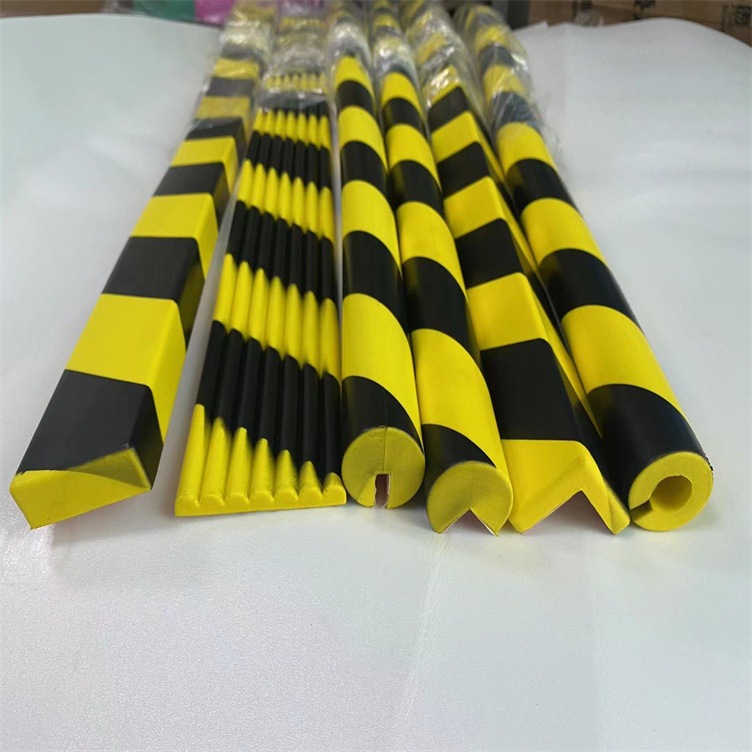 0成交0个国晟供应现货成品聚氨酯防撞条黑黄色反光防撞保护条pu 防耐