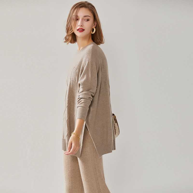 2021秋冬新款圆领翻花中长款女套衫宽松纯色羊绒衫毛衣-阿里巴巴