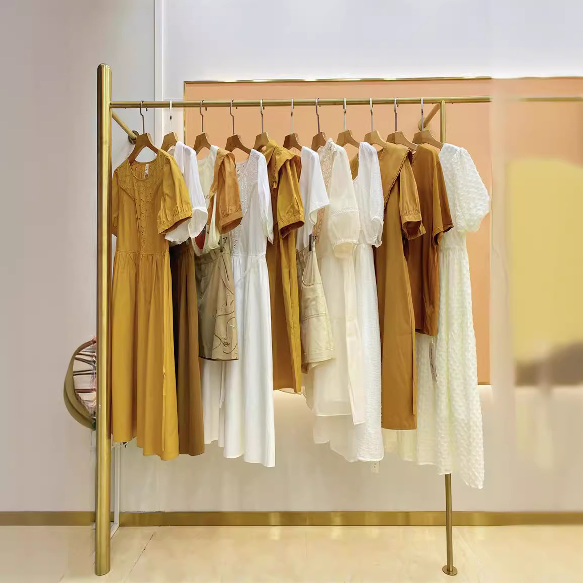 装品牌折扣尾货专柜撤柜 画梦羽24夏 特价清仓女装