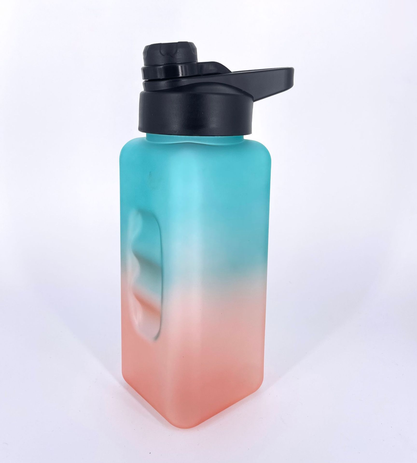 渐变色运动水壶强磁吸盖方形水杯亚马逊爆款pc和tritan材质-阿里巴巴
