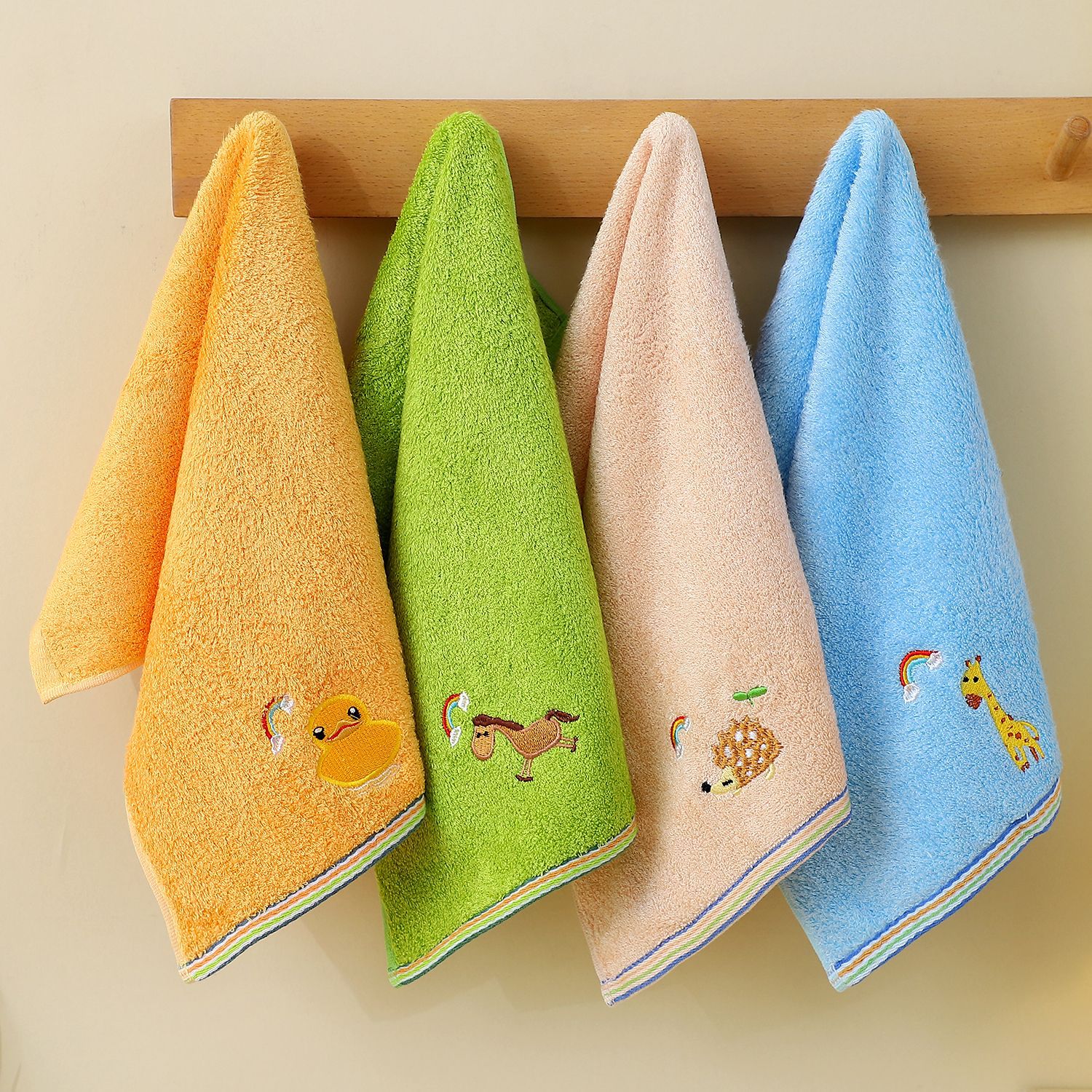 工厂批发竹纤维小毛巾幼儿园卡通绣花儿童洗脸面巾柔软吸水25*50