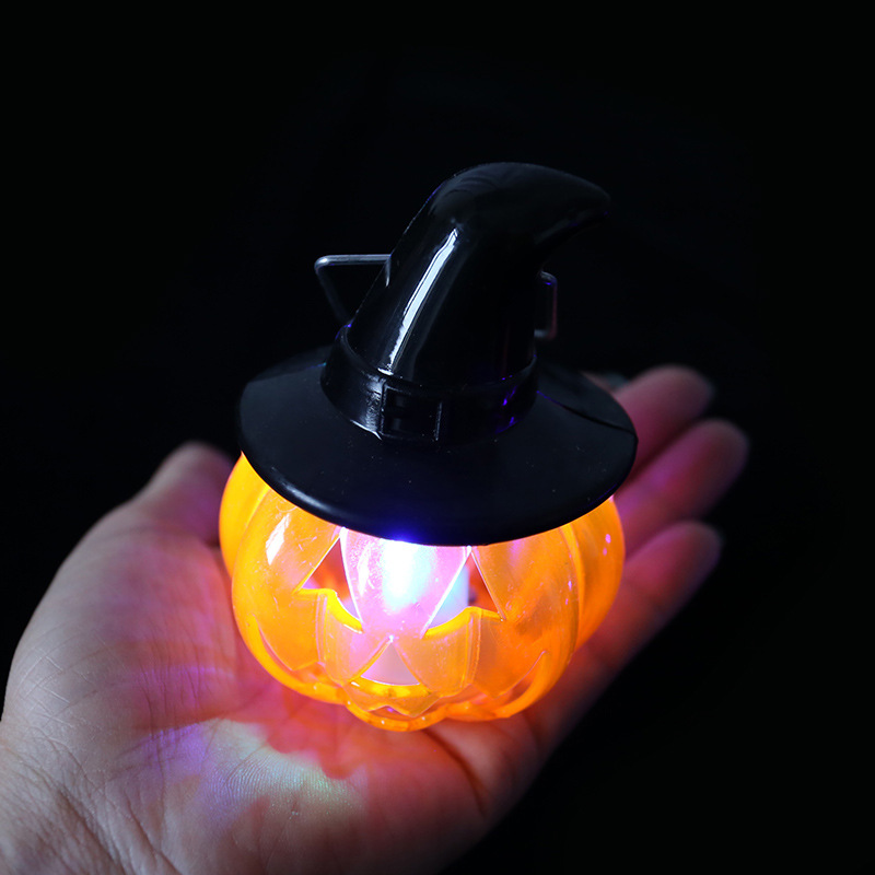 Zilin in Stock Wholesale Halloween Decoration Pumpkin Lamp Led Witch Light Luminous Mini Portable Lamp Horseshoe Light