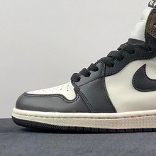 air jordan 1 mid小伦纳德液态银黑白熊猫男子篮球鞋554724-121