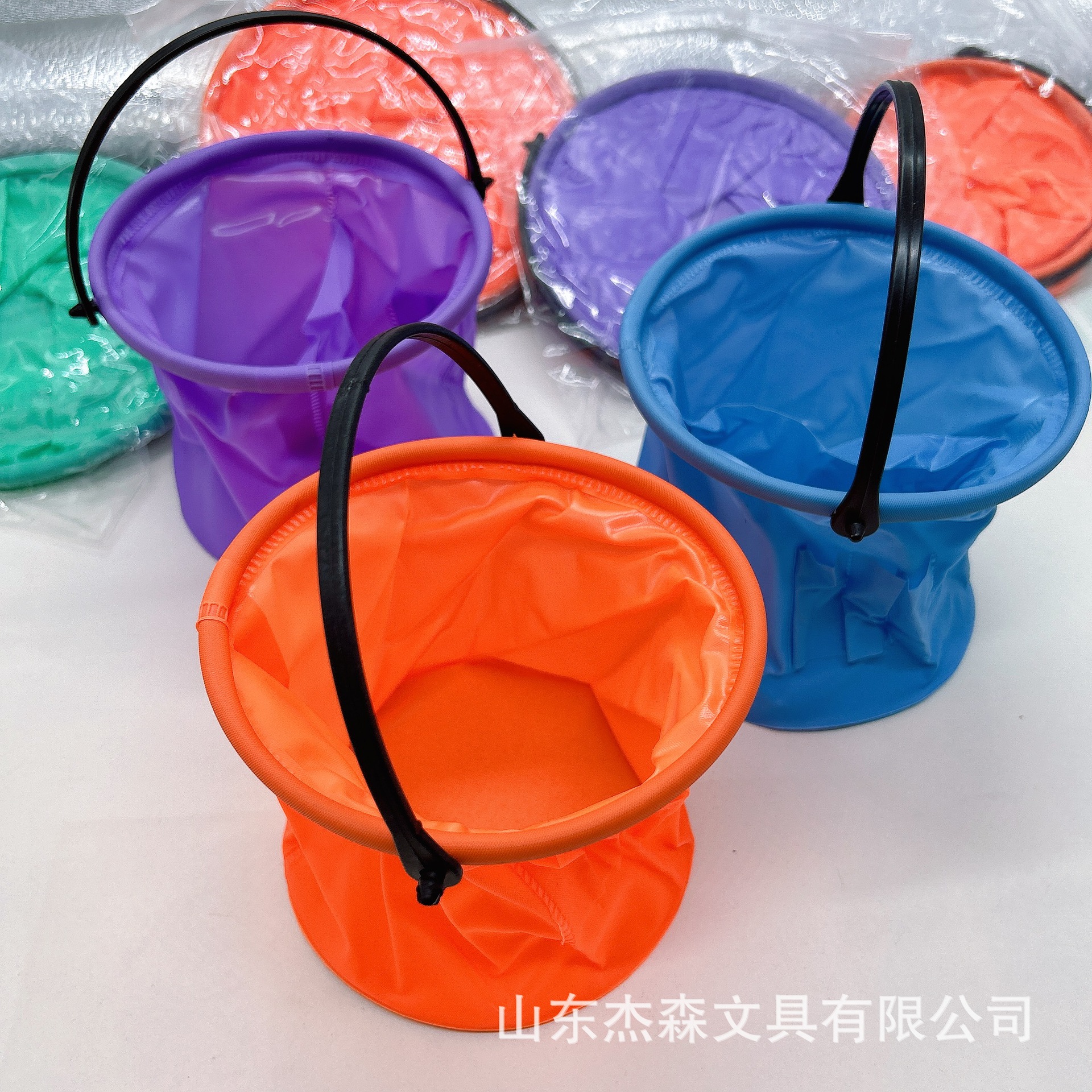 彩色塑胶洗笔水筒折叠钓鱼水桶储物桶清洁水塑料桶美术用品大小号