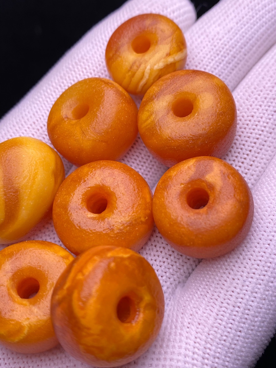 纯天然蜜蜡 西亚回流老蜡 枣珠,平安扣 蜡质浓郁 风化纹明显