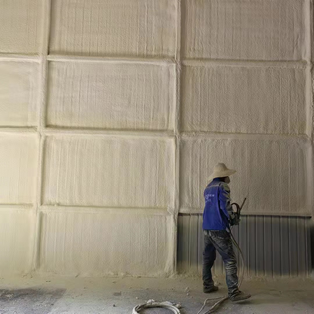 承接室内外聚氨酯喷涂施工屋面墙体聚氨酯发泡冷库罐体保温保冷