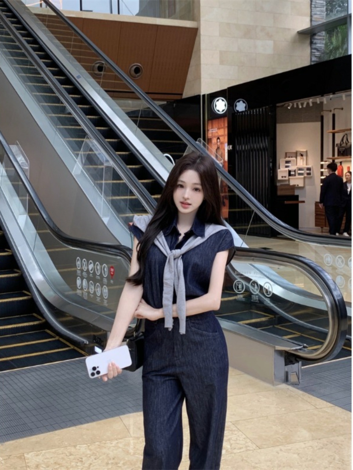 复古港风牛仔套装女夏季2024新款翻领短袖上衣灰色披肩高腰直筒裤