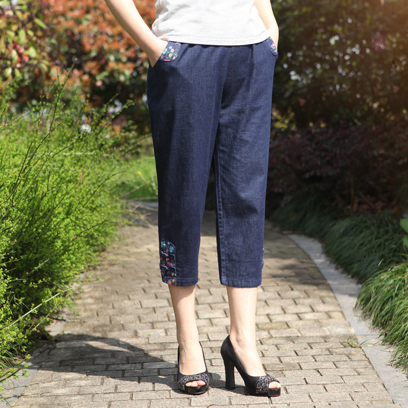 中老年七分裤女妈妈装夏装裤子老年人牛仔裤女中年女裤外穿休闲裤