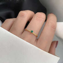 韩版简约精致墨绿单钻钛钢戒指女小众设计高级感网红食指百搭饰品