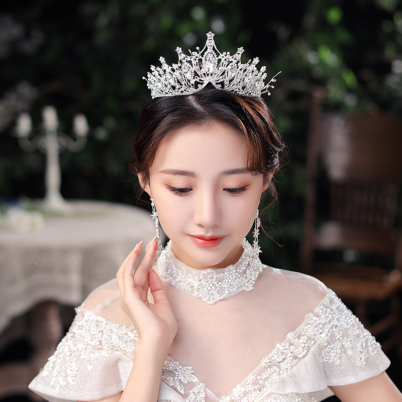 新款新娘皇冠发饰韩式礼服满钻婚纱头饰影楼摄影王冠发饰现货批发