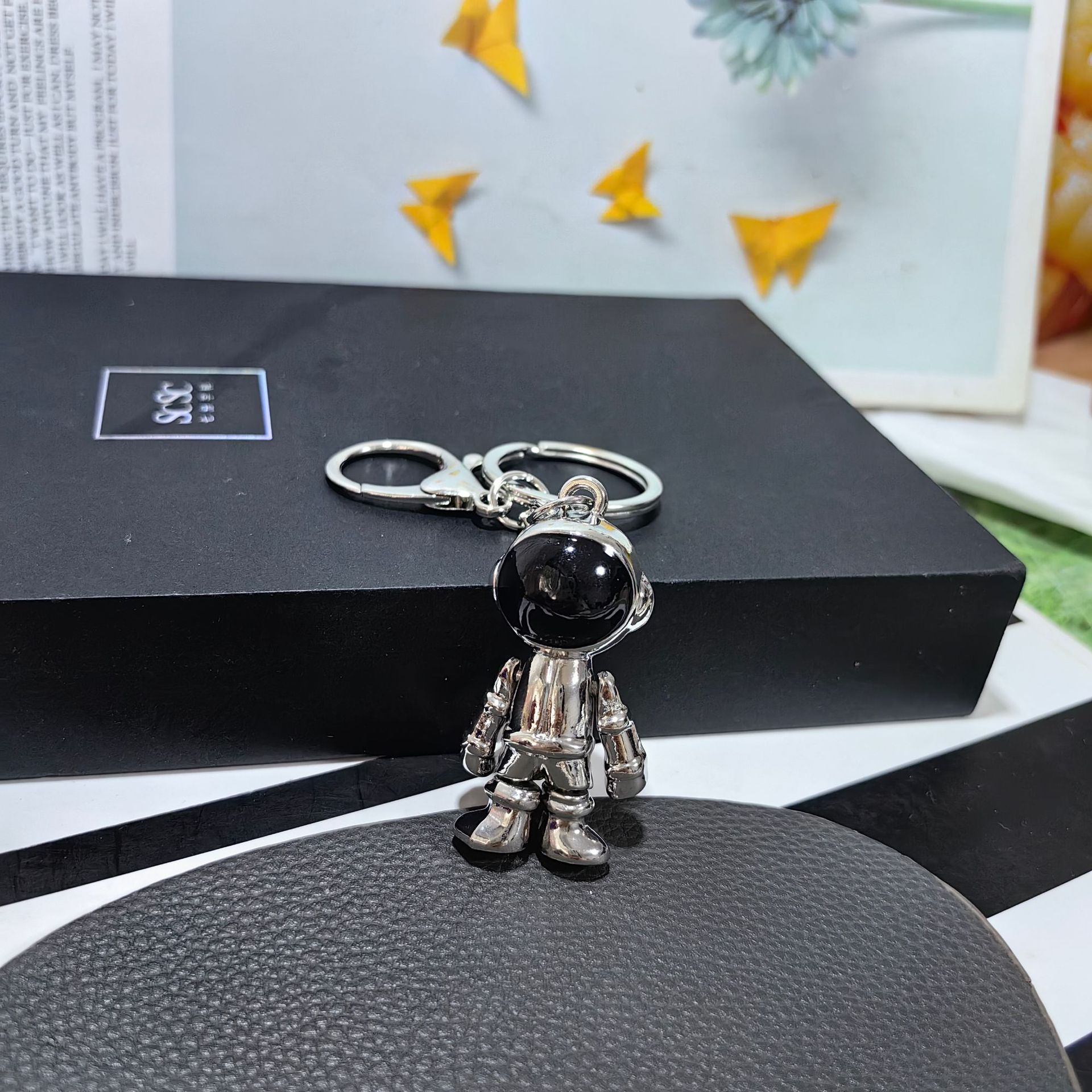 Cross-Border Astronaut Key Ring Accessories Space Robot Stereo plus Size Key Chain Metal Keychains Pendant