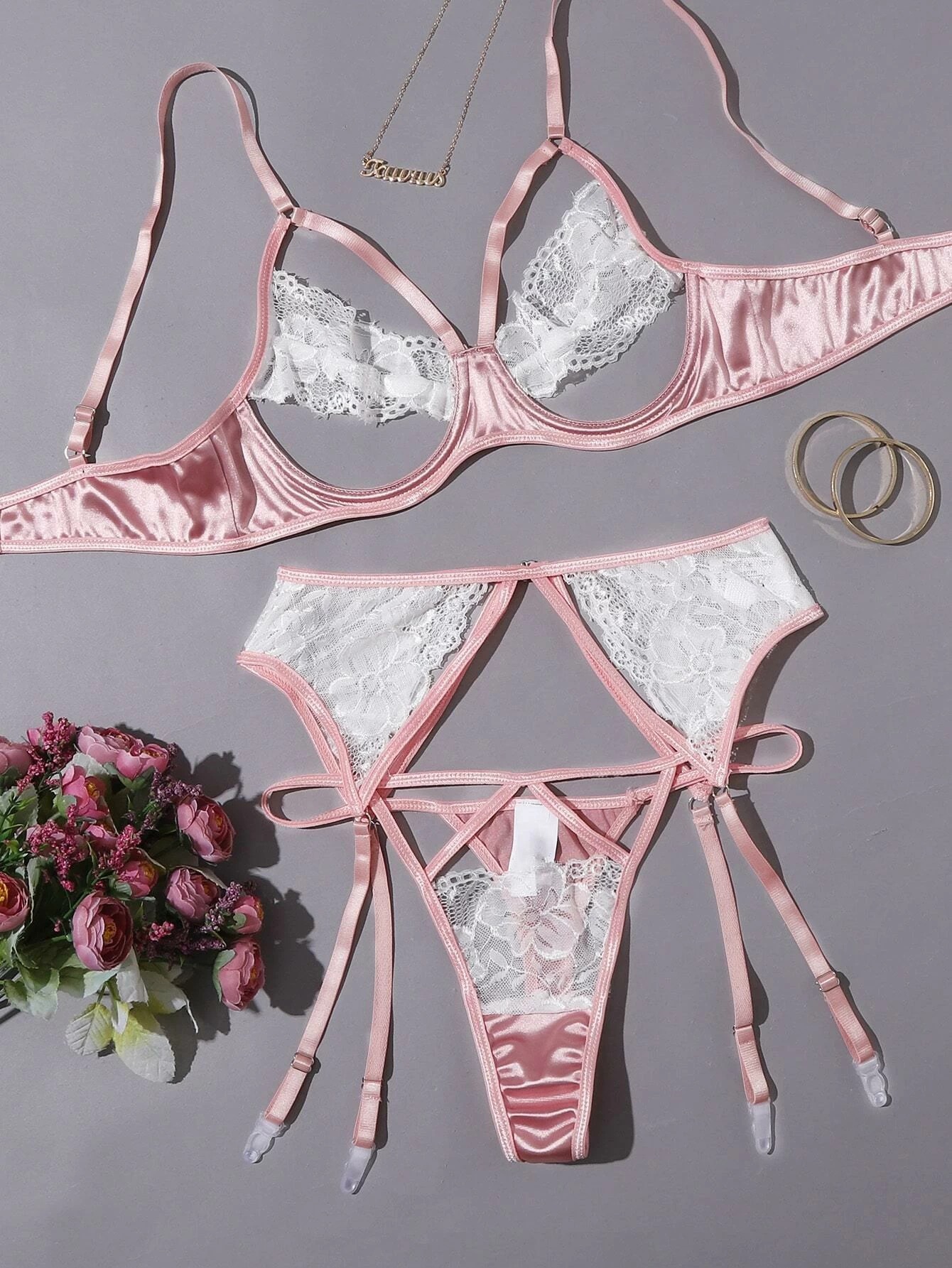 东南亚跨境厂家直销货源透视粉色三点式镂空性感辣妹午夜情趣内衣