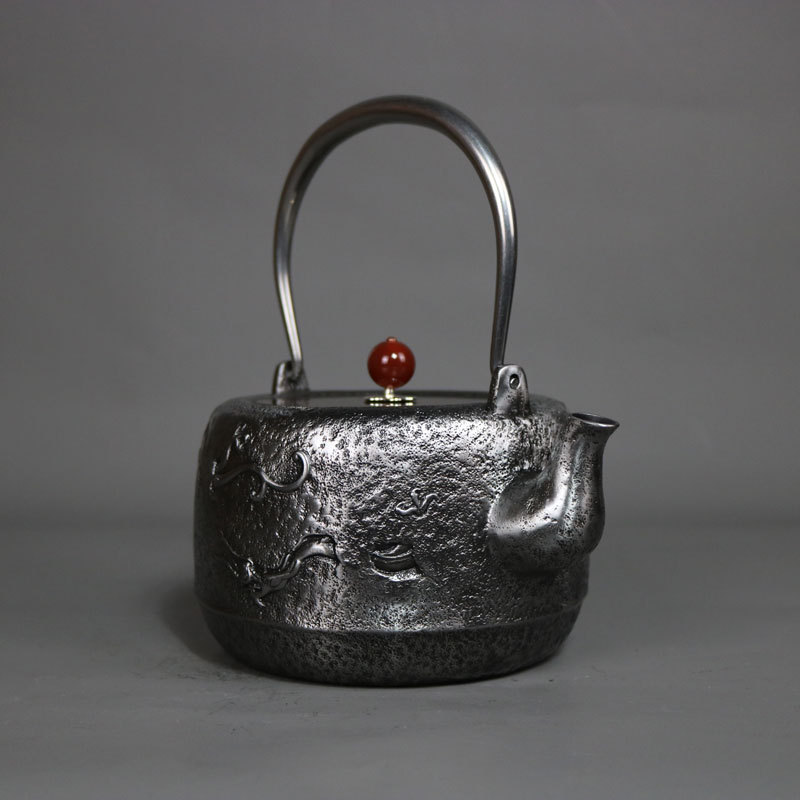 南部盛冈雨龙砂铁壶无涂层手工铁壶煮茶烧水壶日式泡茶砂铁壶铁瓶