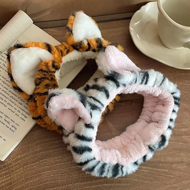 秋冬新款毛绒发带女洗脸防水可爱立体猫耳条纹简约束发带发饰头箍