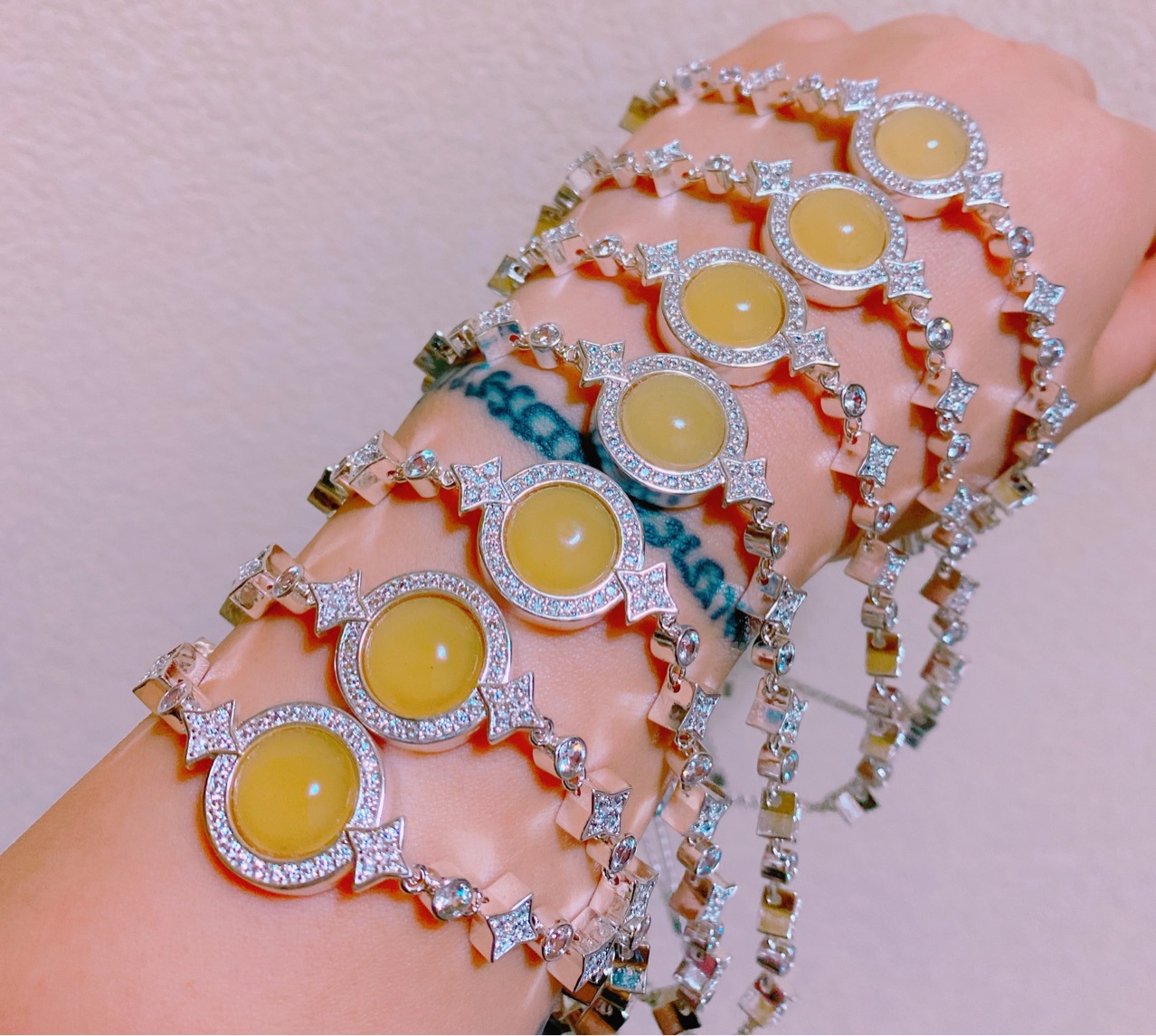 泰国佛牌婆康玛白色万喷膏手链招才口才艾青