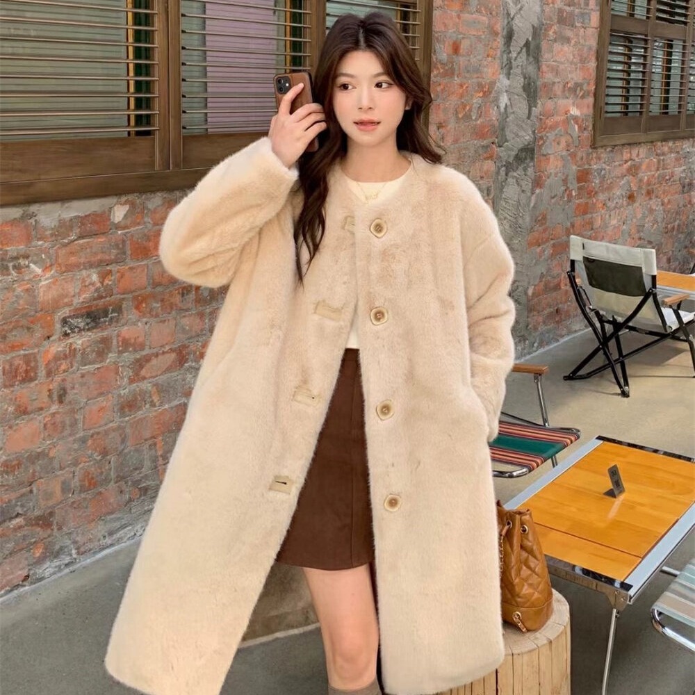 过年战袍皮毛一体毛毛大衣时尚宽松圆领单排扣中长款加厚环保皮草