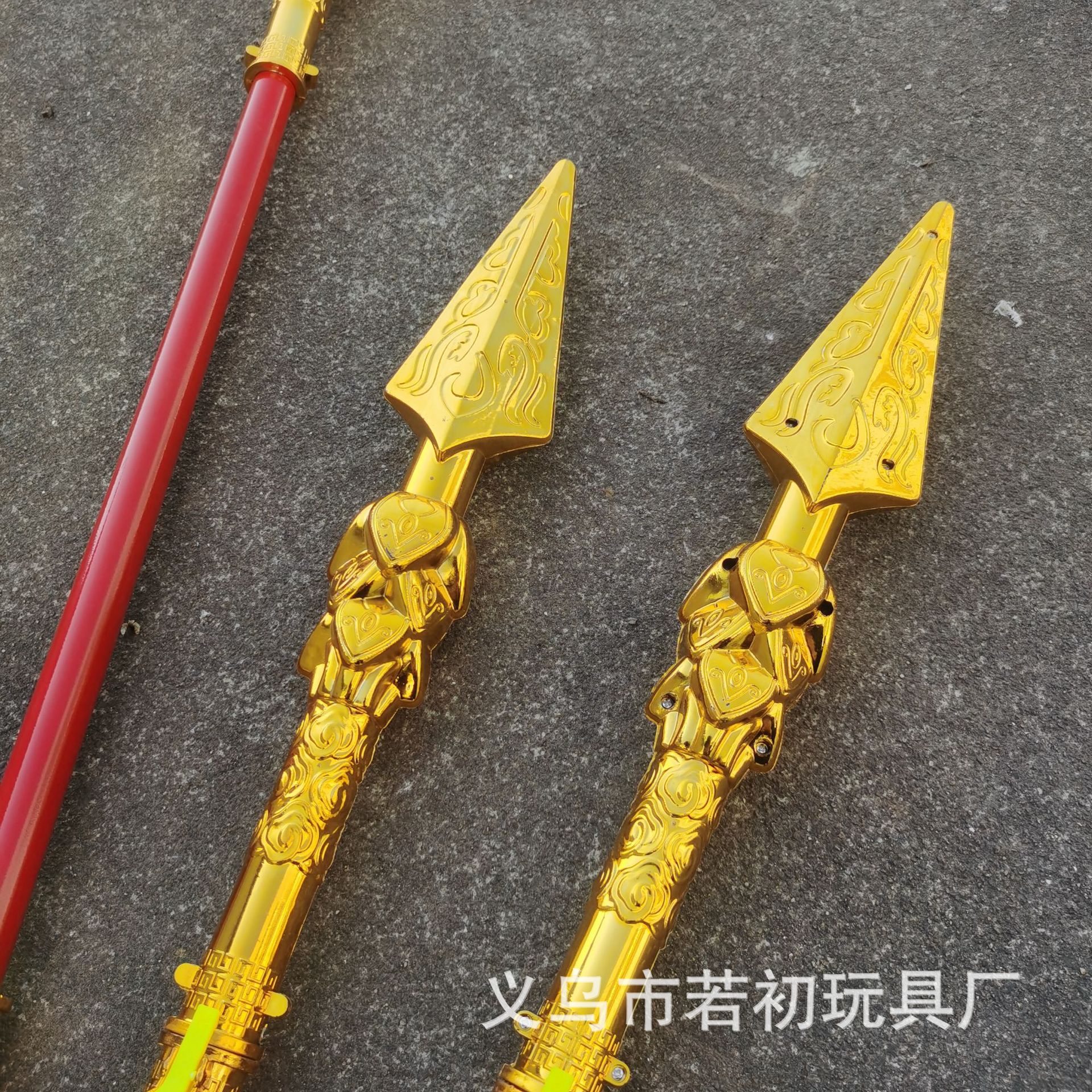 带灯伸缩火尖枪哪吒舞台表演道具自动开关弹射红缨枪景区庙会玩具