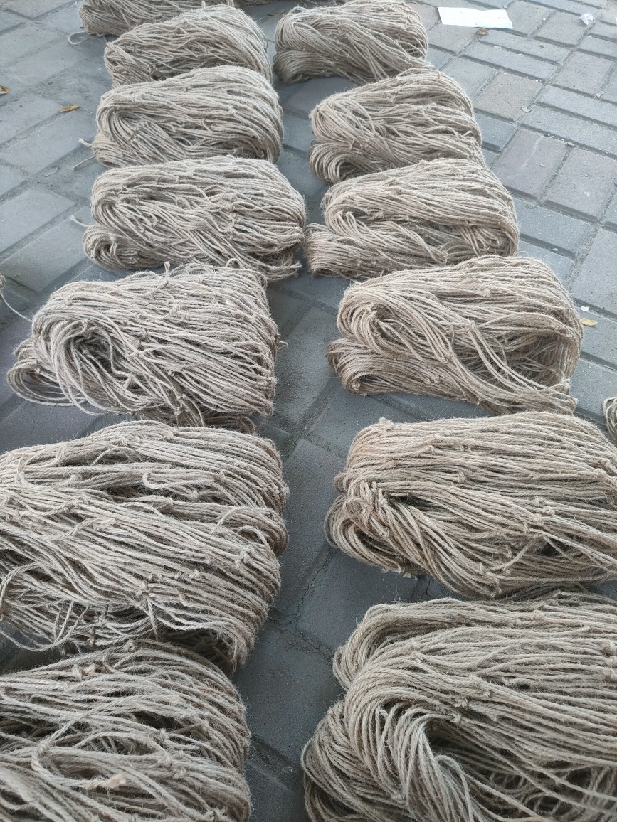 Foreign Trade Direct Supply Source Manufacturer Plant Climbing Net Hemp Cord Net Square Hole Hemp Cord Net 2mm Rope Thick 2M X5 M