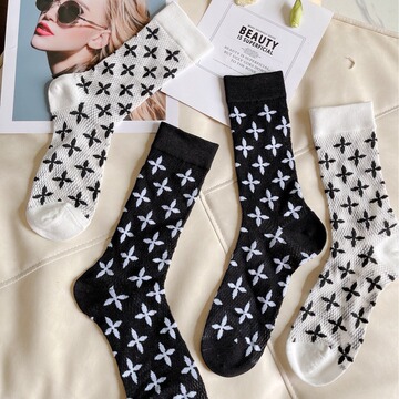 网红缕空夏凉爽竹棉十字中筒袜女ins简约字母薄透网眼潮搭小腿袜