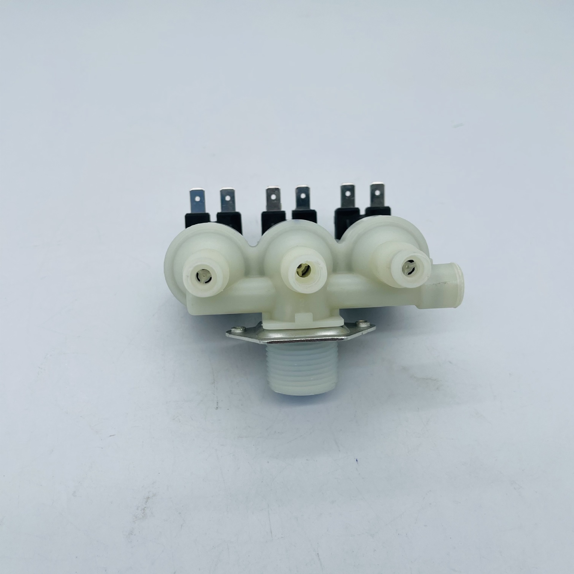 适用于滚筒洗衣机滚筒三头进水阀