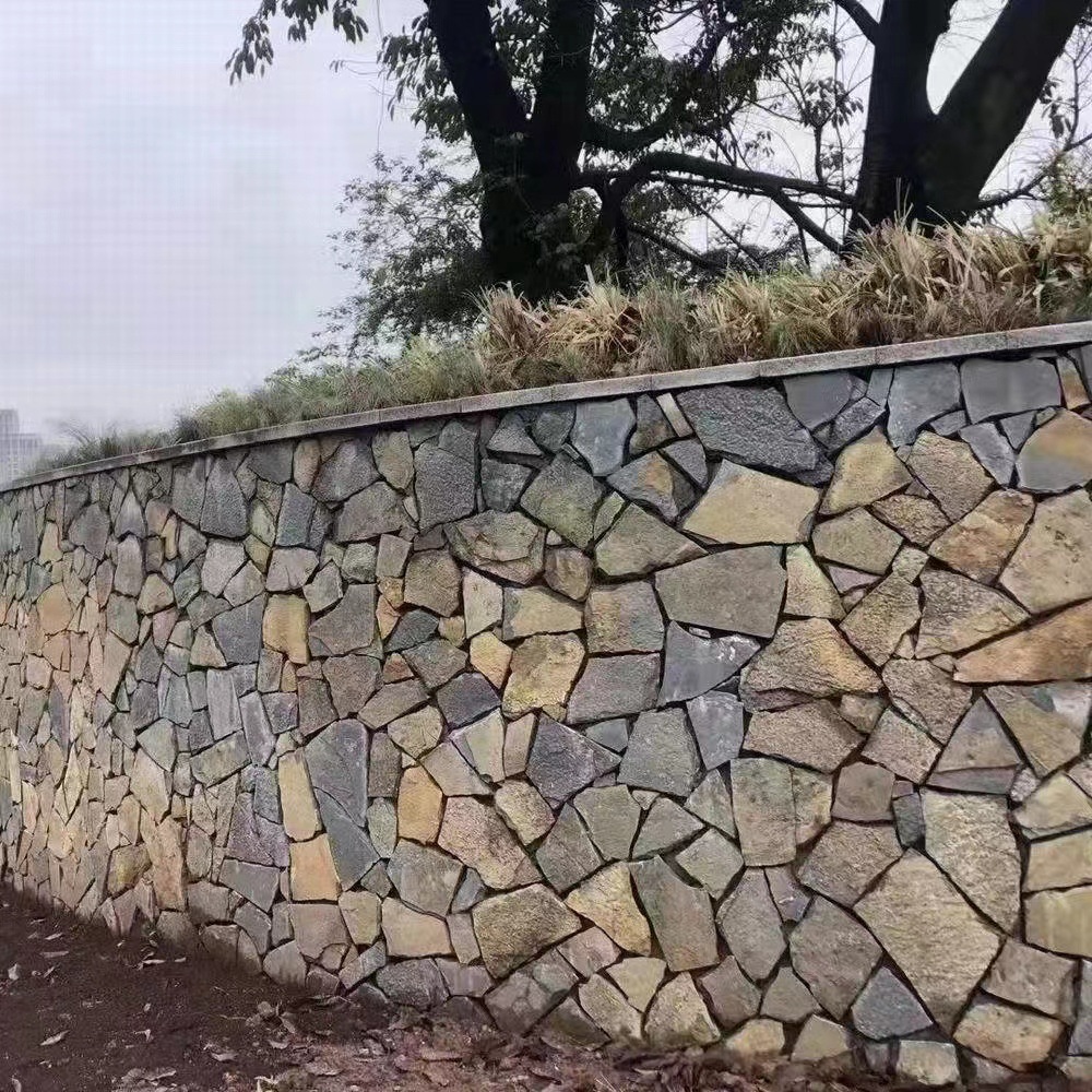 贴墙毛石铺地碎拼石广场庭院地铺乱型石 黄色不规则乱片石板岩