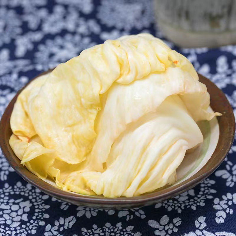 酸菜酸脆包菜腌制整颗球菜咸菜包心菜即食卷心菜饺子馅料批发商用