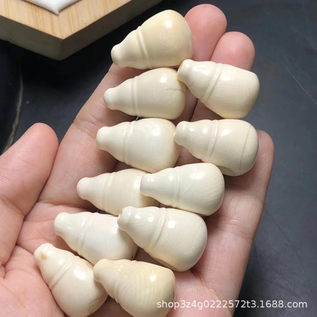 猛犸牙三通佛头 文玩新宠 满纹 原皮原色 薇薇瑕 不影响佩戴-阿里巴巴