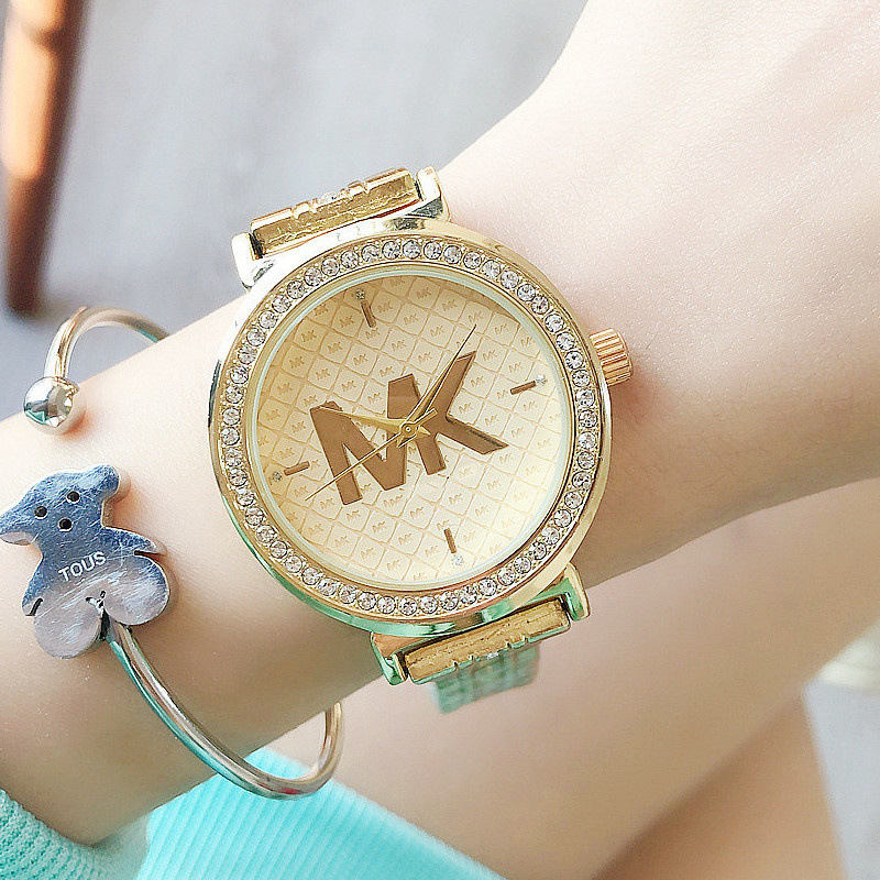 跨境手表手镯钻石手表女士韩版学生表满天星合金表wristwatch