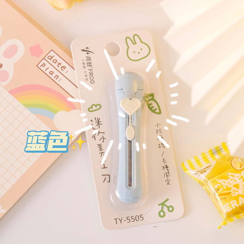 Creative Wholesale Mini Love Knife Art Knife Portable Paper Cutting Knife Primary School Gift Cute Cartoon Graver