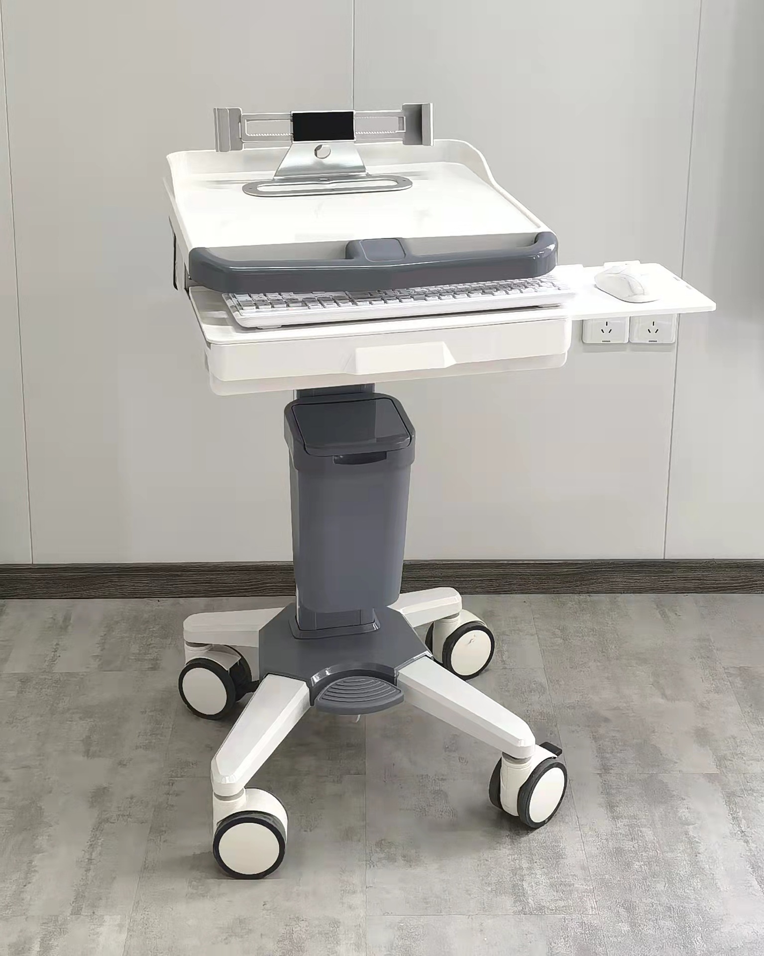 江苏鼎工医疗工厂直供abs查房车移动工具车 医疗查房车电脑车