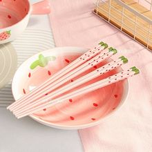 筷子家用高颜值草莓可爱少女心陶瓷不发霉居家餐具亚马逊代发